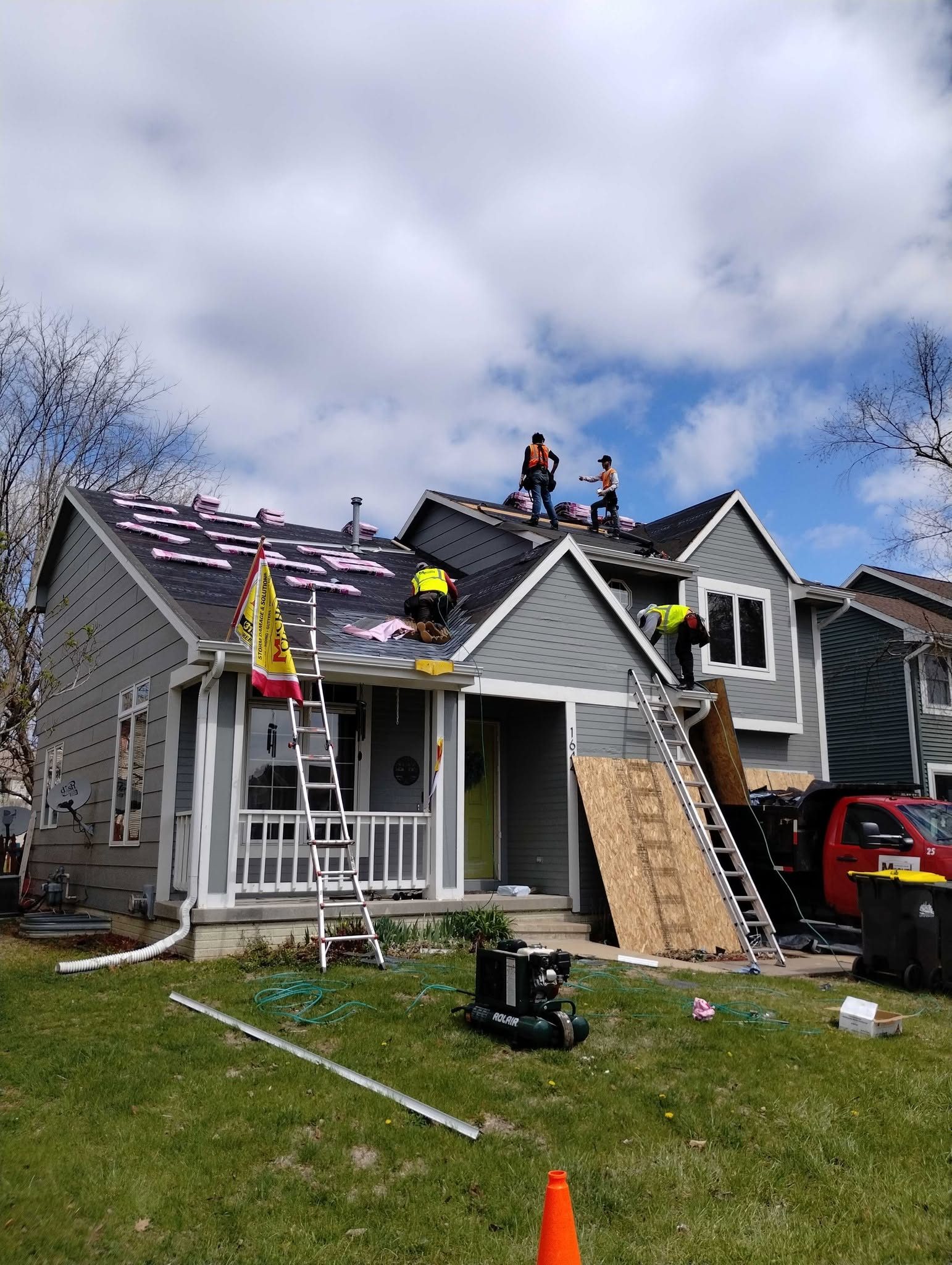 Siding, Michel Cuevas Home Improvement
